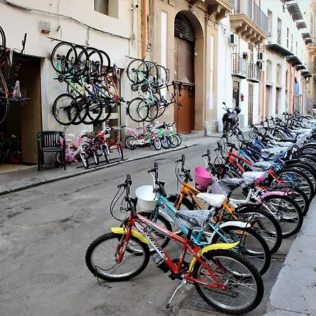 La Via Delle Biciclette 3*