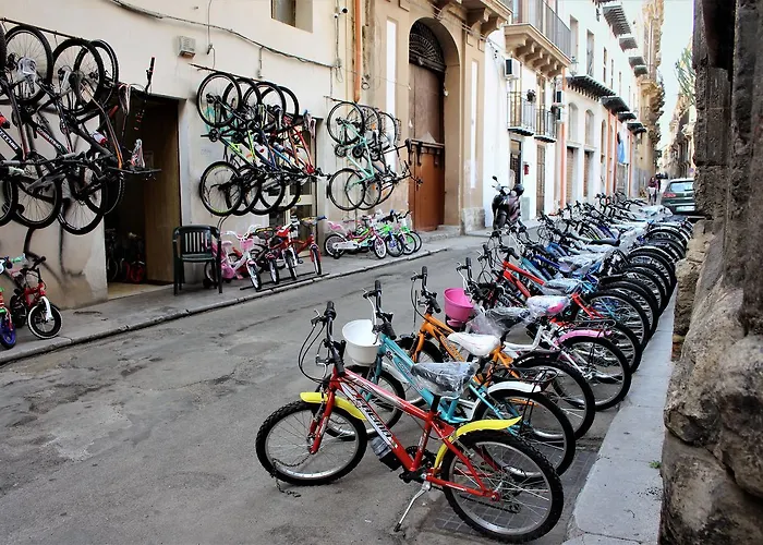 La Via Delle Biciclette 3*